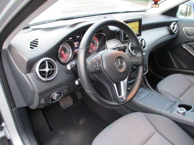 Mercedes-Benz GLA 200 CDI 136PK EURO6b AUTOMAAT FULL OPTION NAVI PANODAK Maranky & Co