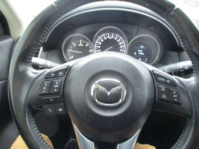 Mazda CX-5 2.2 SKYACTIV-D EXCLUSIVE AUTOMAAT FULL OPTION NAVI Maranky & Co