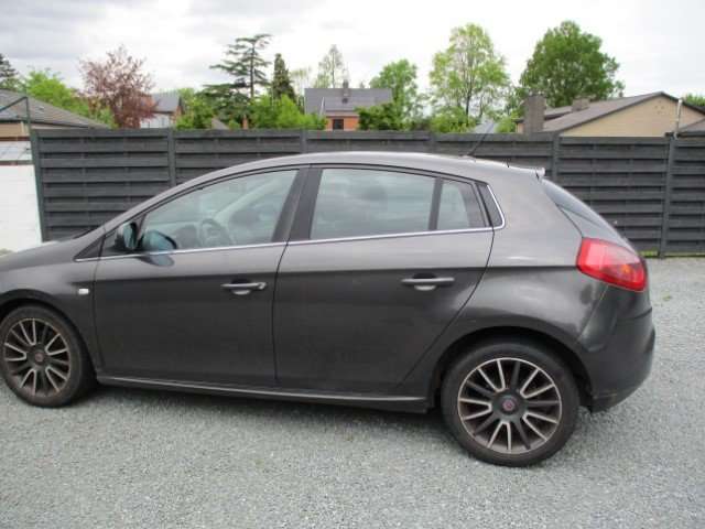 Fiat Bravo 1.9 Multijet Dynamic Corp. DPF (Fleet) AIRCO ALU17 Maranky & Co