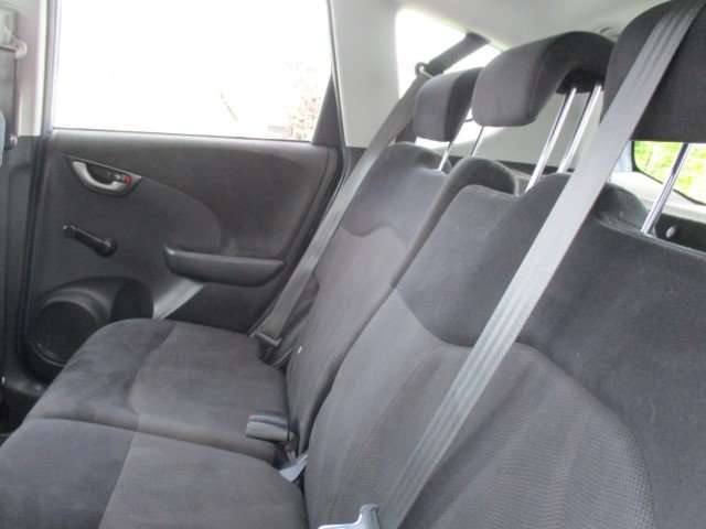 Honda Jazz 1.4I-VTEC 100PK SPORT BLACK EDITION AIRCO ALU 16