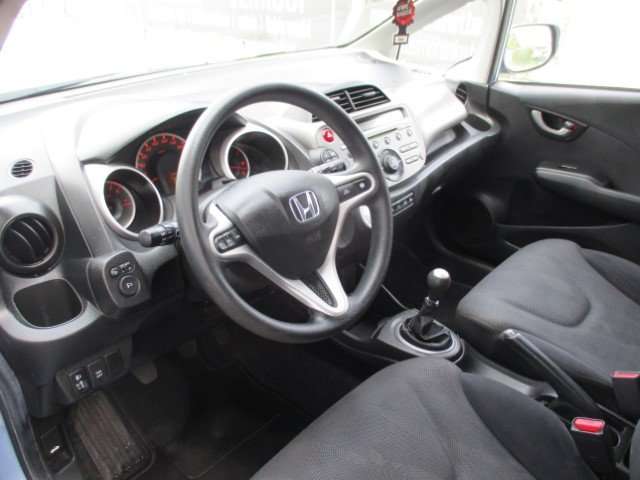 Honda Jazz 1.4I-VTEC 100PK SPORT BLACK EDITION AIRCO ALU 16
