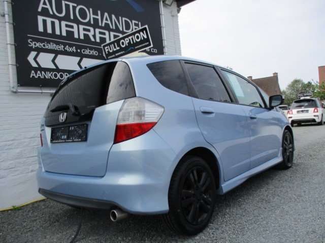 Honda Jazz 1.4I-VTEC 100PK SPORT BLACK EDITION AIRCO ALU 16