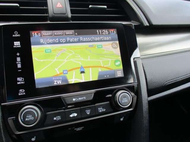 Honda Civic 1.0 i-VTEC SPORT PLUS BLACKPACK NAVI CAMERA ALU17