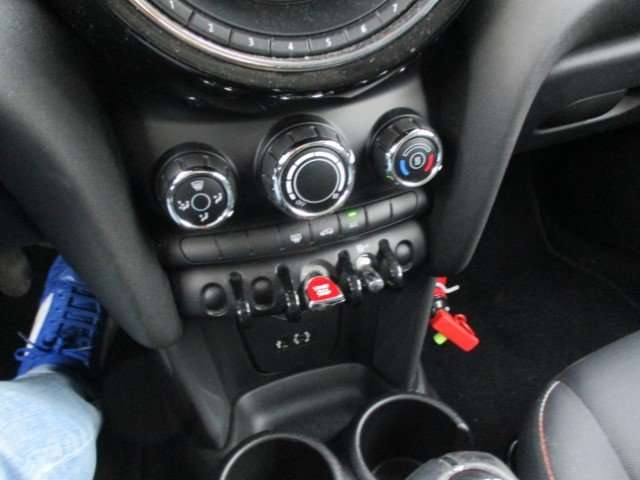 MINI One 1.2I UNION JACK EDITION AIRCO ALU PDC BLACK PACK Maranky & Co