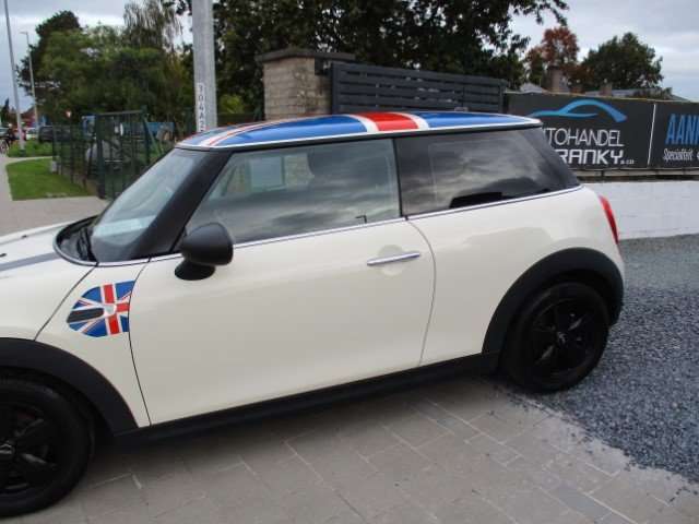 MINI One 1.2I UNION JACK EDITION AIRCO ALU PDC BLACK PACK Maranky & Co