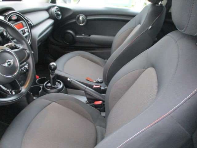 MINI One 1.2I UNION JACK EDITION AIRCO ALU PDC BLACK PACK Maranky & Co