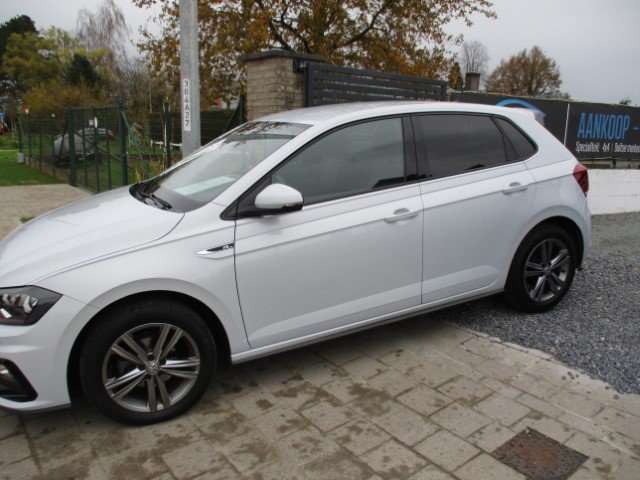Volkswagen Polo 1.0TSI R-LINE FULL OPTION PDC ALU CARPLAY 52337KM! Maranky & Co