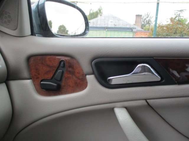 Mercedes-Benz CLK 200 CLK Cabrio 200 ELEGANCE FULL OPTION FACELIFT LEDER Maranky & Co