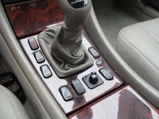 Mercedes-Benz CLK 200 CLK Cabrio 200 ELEGANCE FULL OPTION FACELIFT LEDER Maranky & Co