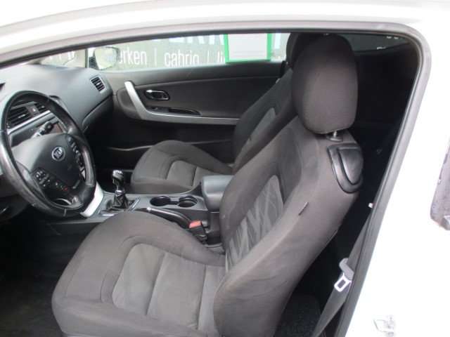 Kia ProCeed / pro_cee'd 1.4i DYNAMIQUE BLACK EDITION ALU AIRCO 77423KM! Maranky & Co