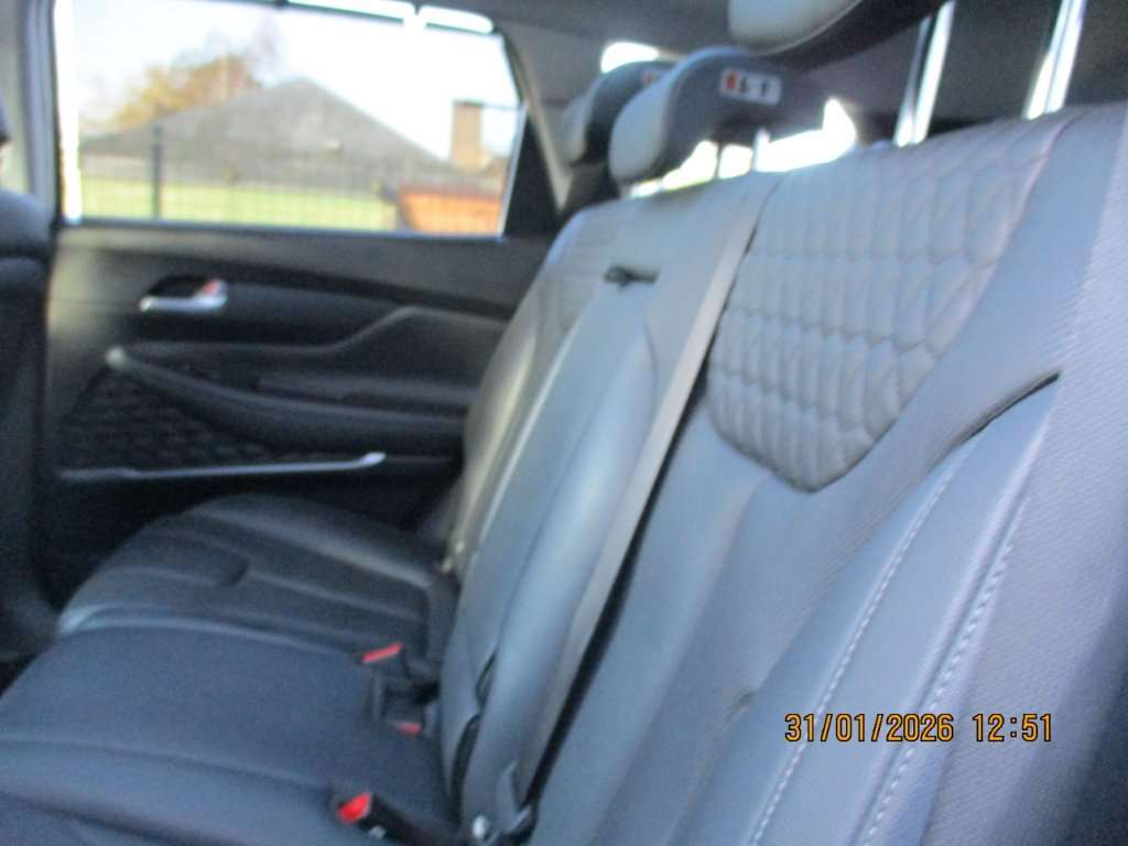Hyundai SANTA FE 2.0CRDI 150PK PREMIUM HTRAC 7PL FULL OPTION EURO6e Maranky & Co