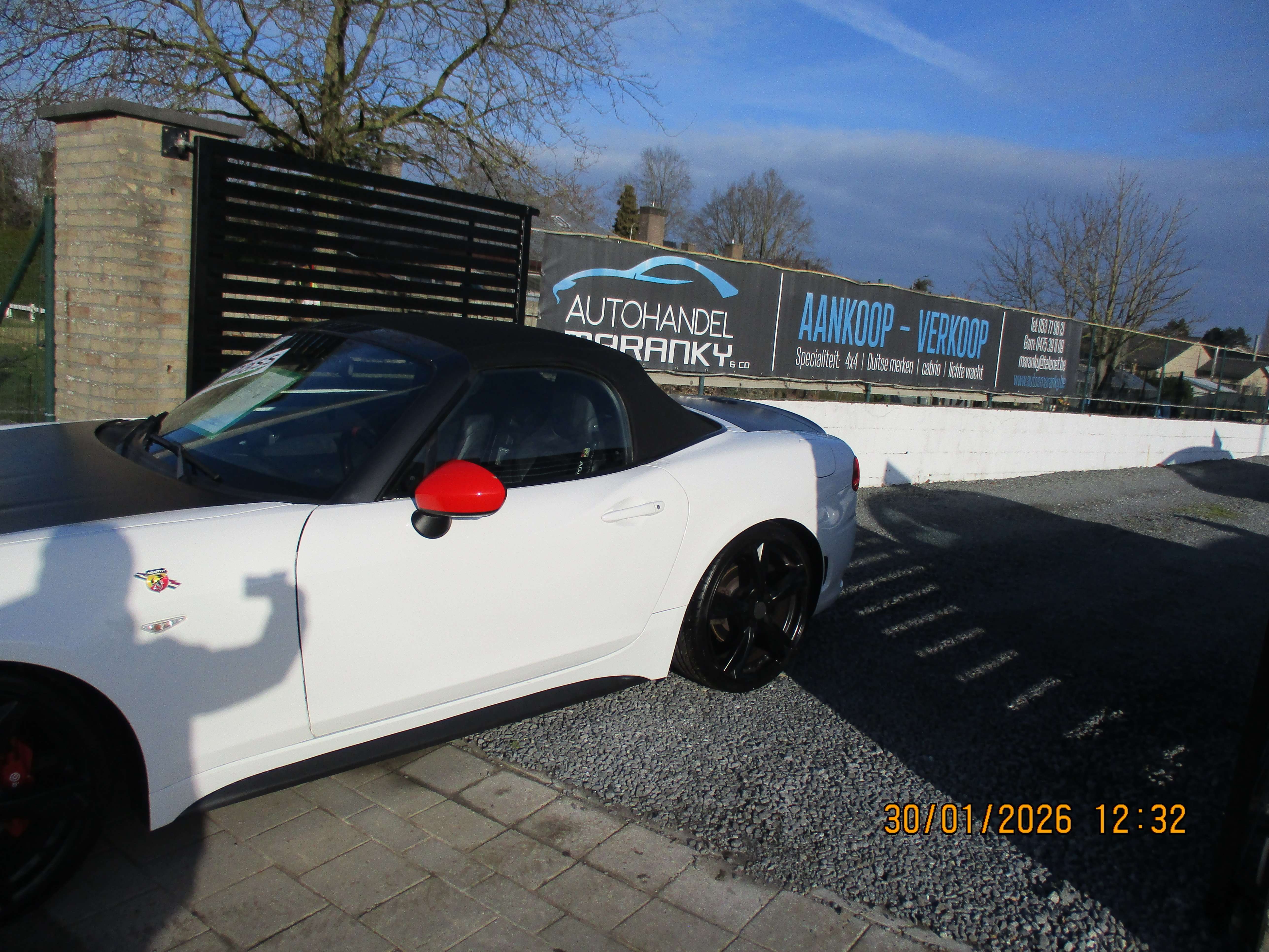 Abarth 124 Spider 1.4I TURBO 170PK FULL OPTION NAVI LEDER MONZA BOSE Maranky & Co