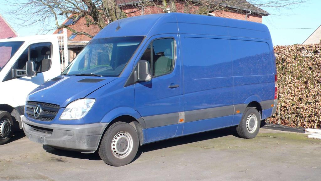 Mercedes-Benz Sprinter L2H2  316 cdi   motorschade Garage Frank Mesure