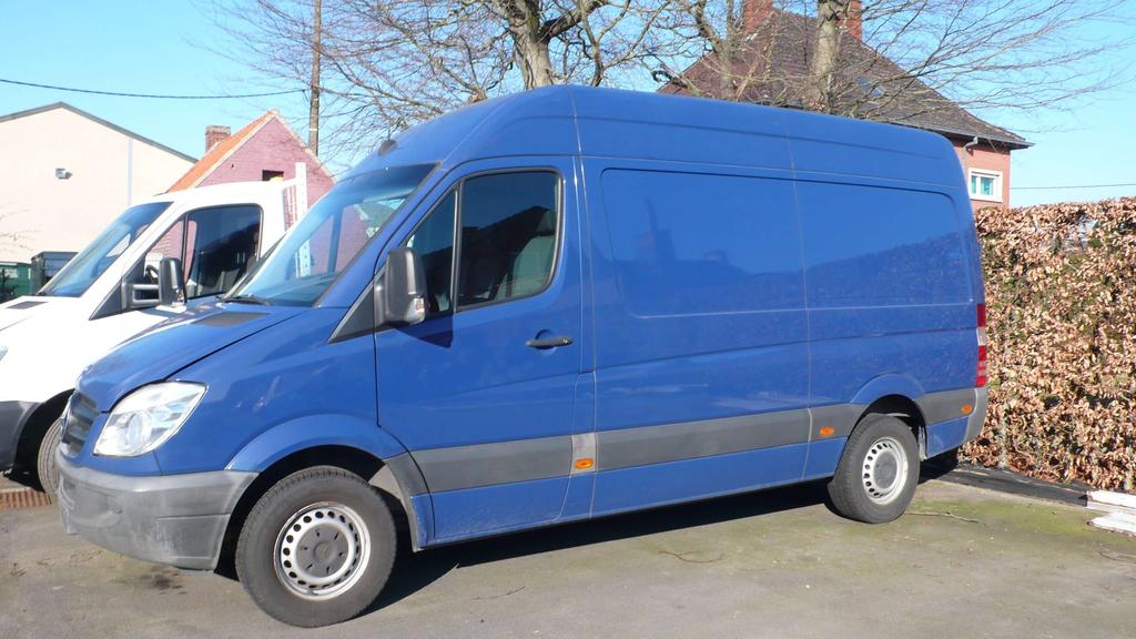 Mercedes-Benz Sprinter L2H2  316 cdi   motorschade Garage Frank Mesure