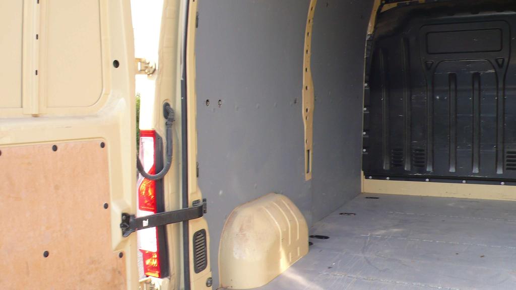 Opel  movano L2H2 airco 9750 euro netto Garage Frank Mesure