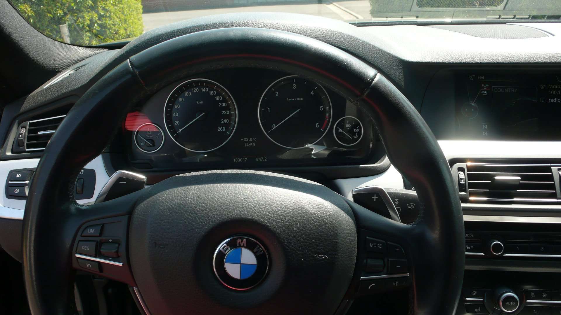 BMW 520 d Touring xenon navi volleder Pdc Garage Frank Mesure