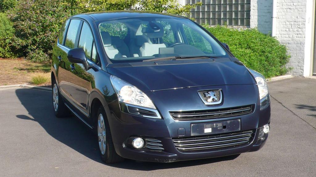 Peugeot 5008 Automatic  51580 km Garage Frank Mesure