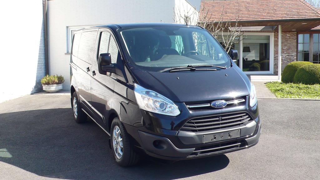 Ford Transit Custom 5 zitplaatsen  lichte vracht  14850 euro Garage Frank Mesure