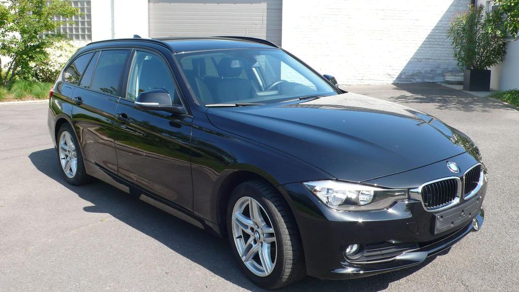 BMW 316 D 150 pk  braek volleder  slechts 85000 km  TOP Garage Frank Mesure