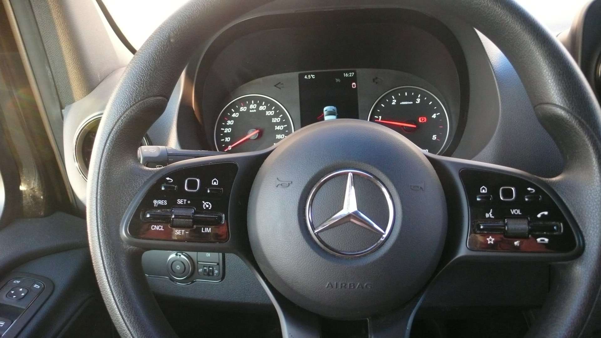 Mercedes-Benz Sprinter 317 CDI L3H2  57000 km MBUX  36800+BTW Garage Frank Mesure