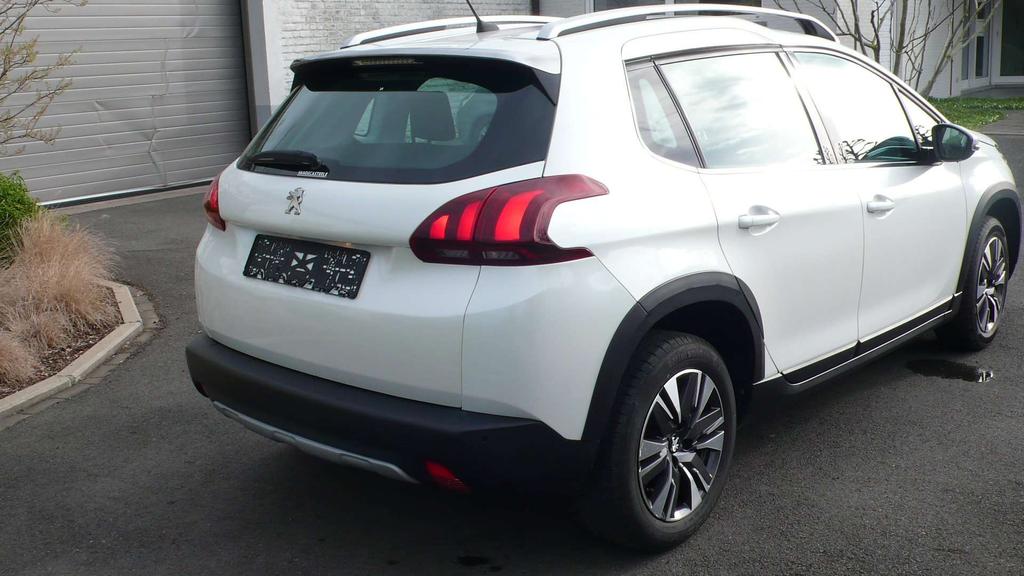 Peugeot 2008 Airco  + Navi + 12250€+BTW Garage Frank Mesure