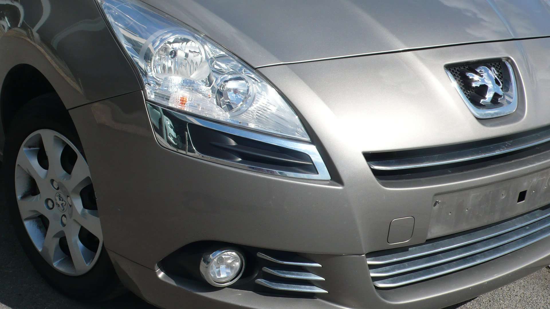 Peugeot 5008 1.6HDI  navi gekeurd garantie 5 plaatsen Garage Frank Mesure