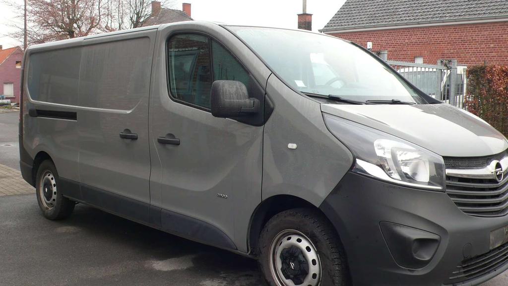 Opel Vivaro Lange versie Garage Frank Mesure