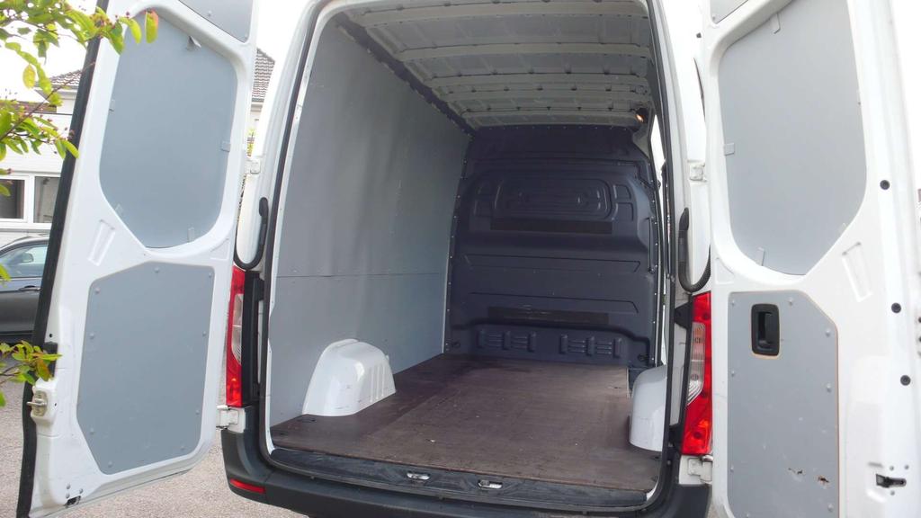 Mercedes-Benz Sprinter 314 CDI slechts 84000 KM L2H2 27900€ + BTW Garage Frank Mesure