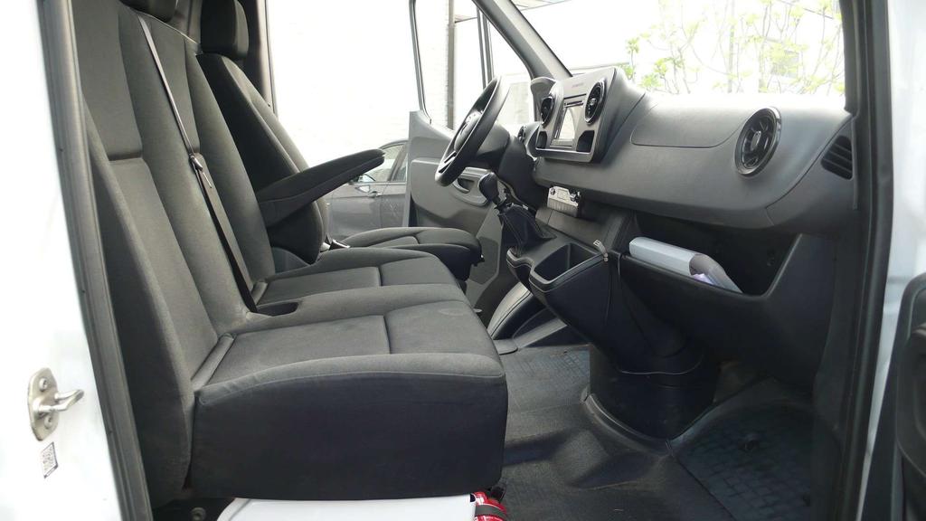 Mercedes-Benz Sprinter 314 CDI slechts 84000 KM L2H2 27900€ + BTW Garage Frank Mesure