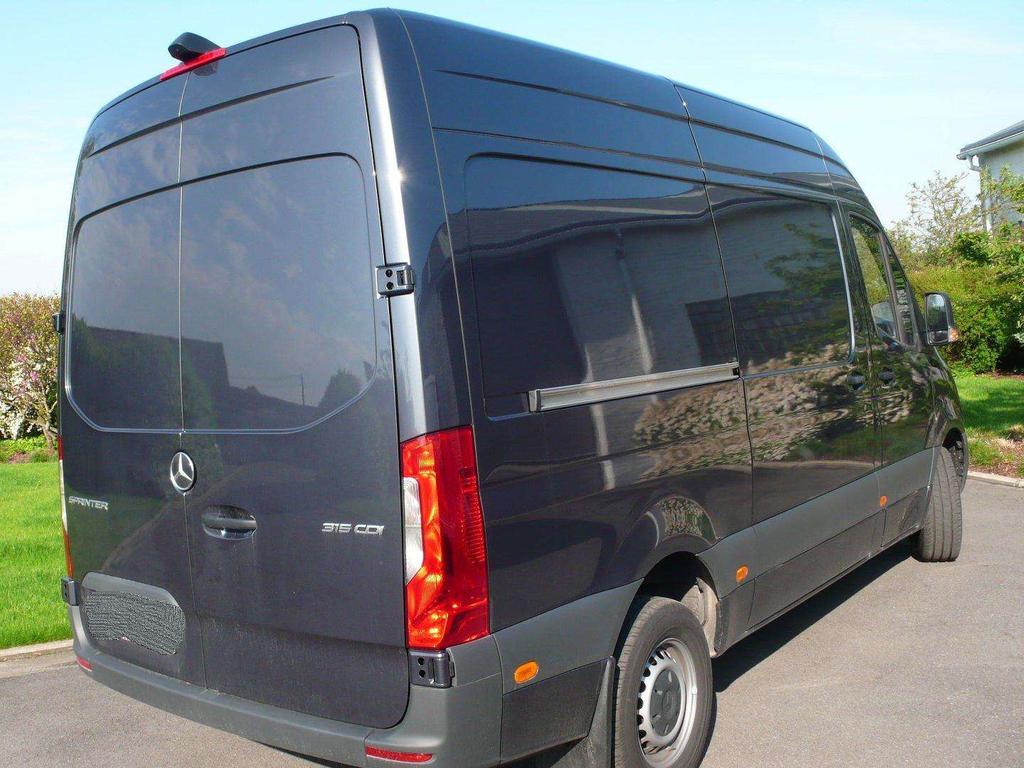 Mercedes-Benz Sprinter 315 CDI sleepgewicht 3,5 Ton Garage Frank Mesure