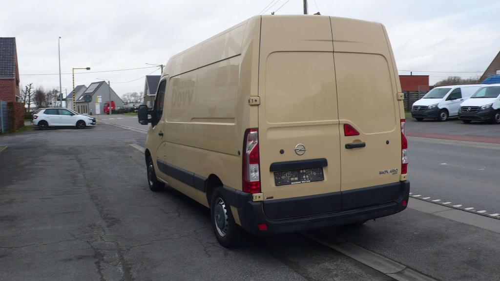 Opel Movano L2H2 AIRCO  10250 EURO  GEKEURD Garage Frank Mesure