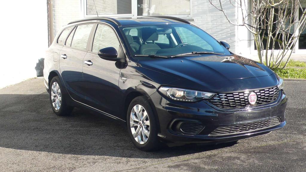 Fiat Tipo braek  1.6  D  120 pk  garantie Garage Frank Mesure