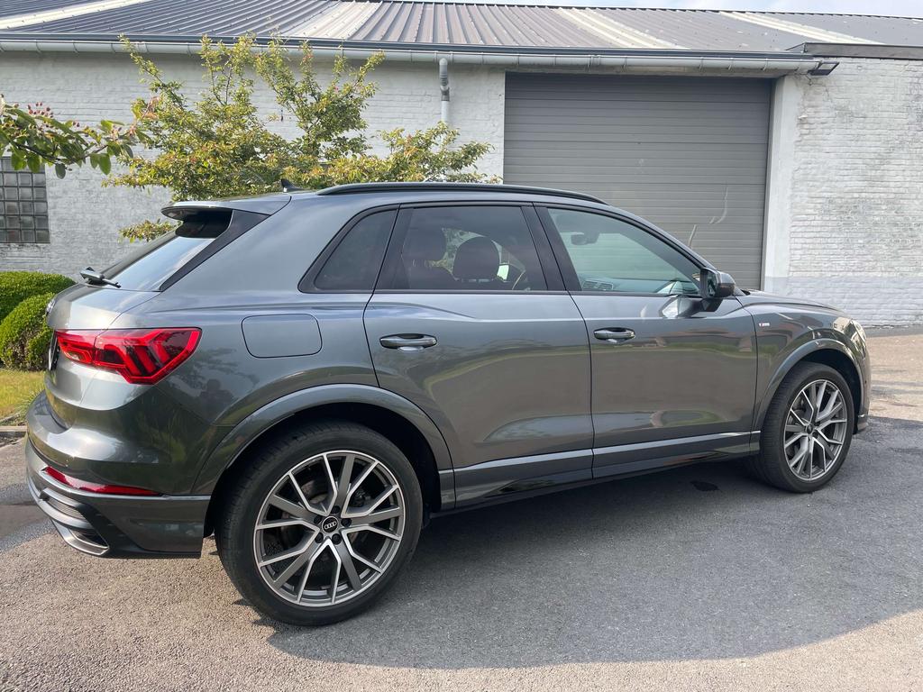 Audi Q3 e tron S-line hybrid 45 co2  TOP UITRUSTING STAAT Garage Frank Mesure