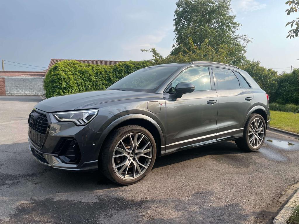 Audi Q3 e tron S-line hybrid 45 co2  TOP UITRUSTING STAAT Garage Frank Mesure