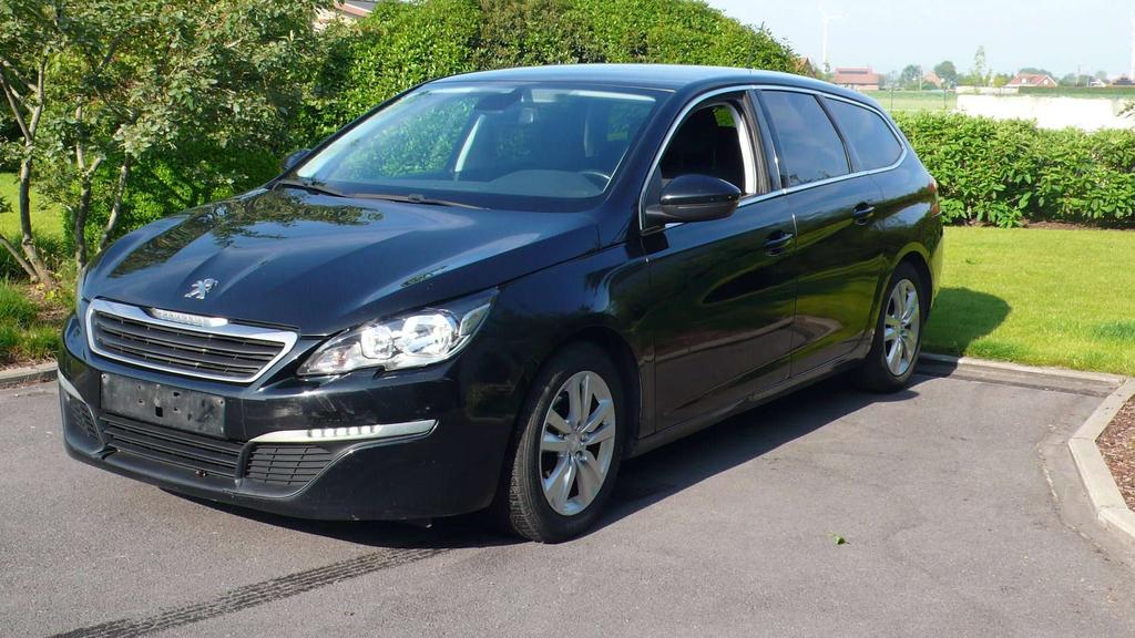 Peugeot 308 SW business 5200 eu plus btw  vr export Garage Frank Mesure