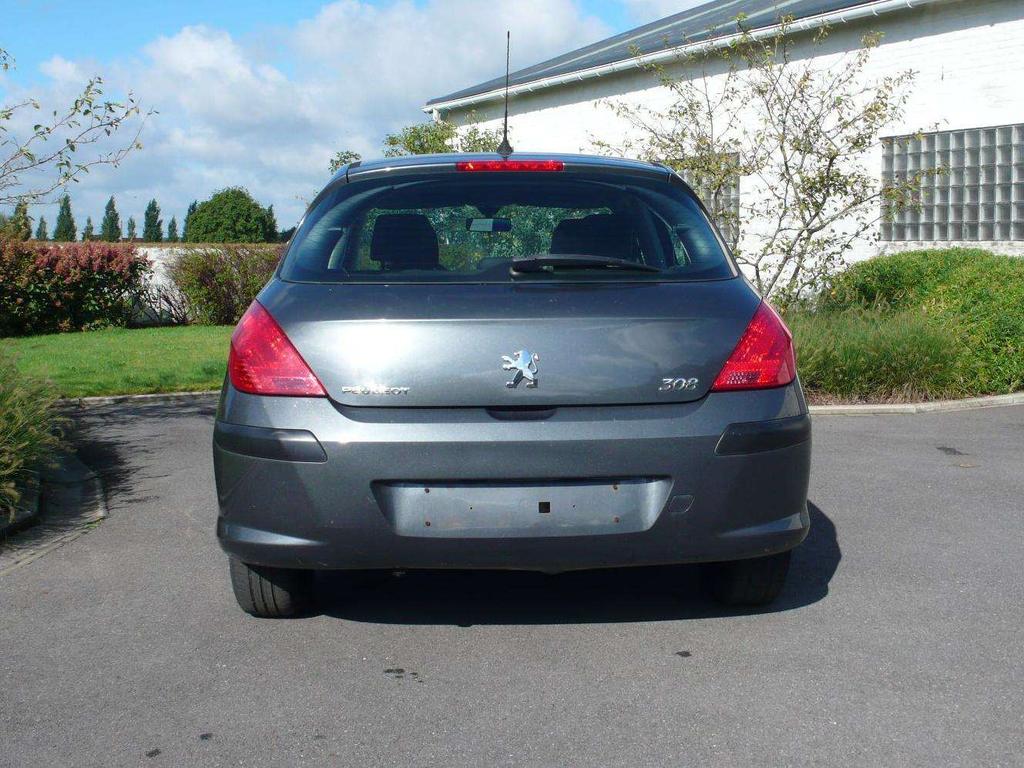 Peugeot 308 1.4 benzine  5 deuren 95000 km Garage Frank Mesure