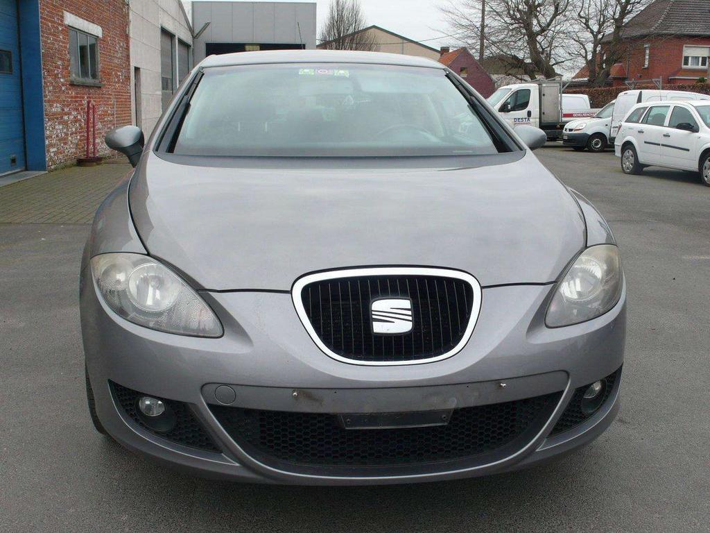 SEAT Leon 5 deuren - diesel - airco - gekeurd Garage Frank Mesure