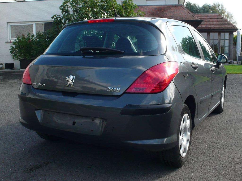 Peugeot 308 1.4 benzine - 5 deuren - 95000 km Garage Frank Mesure