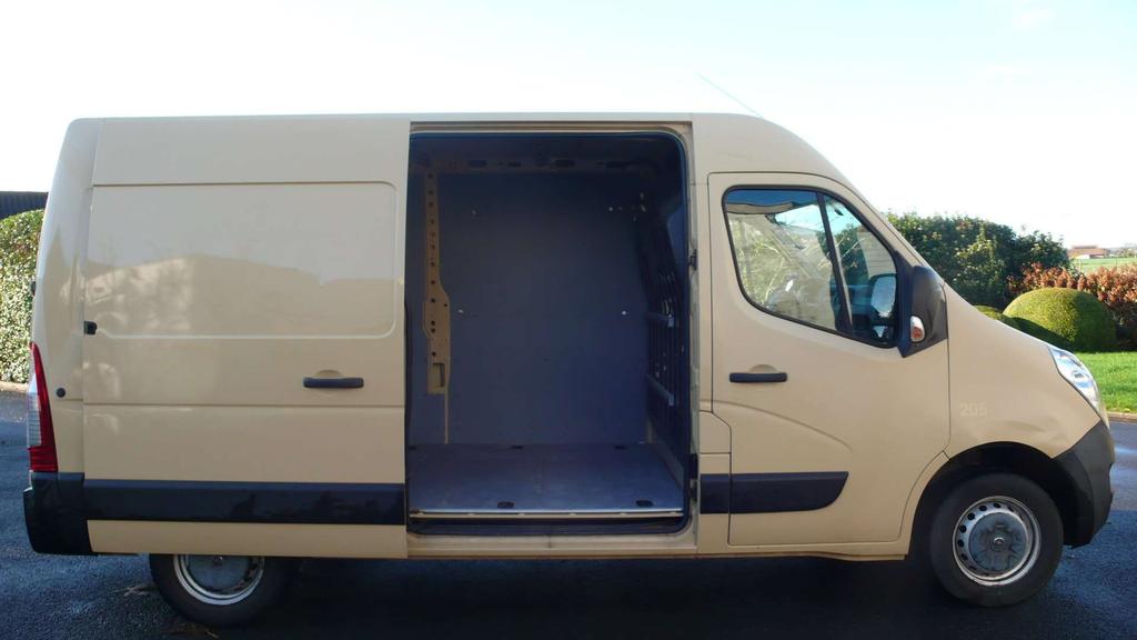 Opel Movano L2H2  AIRCO  GEKEURD GARANTIE  8950+BTW Garage Frank Mesure