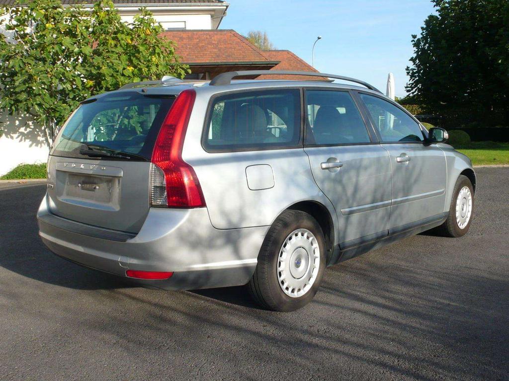 Volvo V50 1.6 D euro 5 Garage Frank Mesure