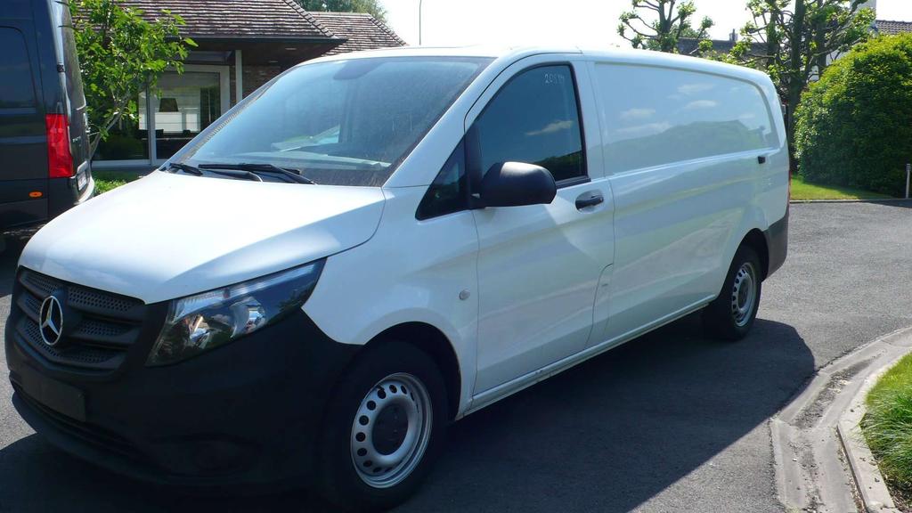 Mercedes-Benz Vito 116 XL - navi - DAB - multifunctioneel stuur Garage Frank Mesure