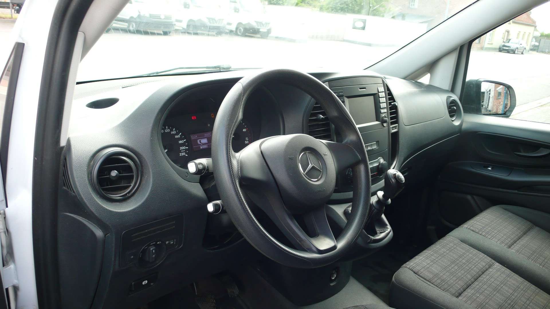 Mercedes-Benz Vito 114 CDIlang - garantie - 16250+btw - euro 6 Garage Frank Mesure