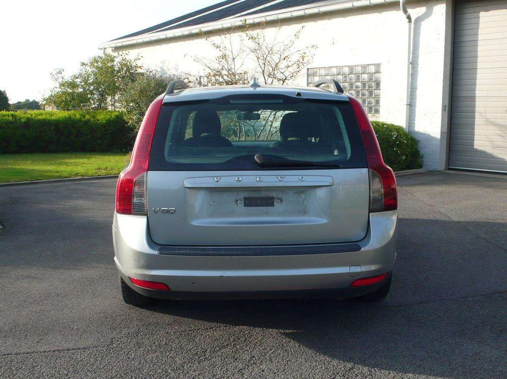 Volvo V50 1.6 D euro 5 Garage Frank Mesure