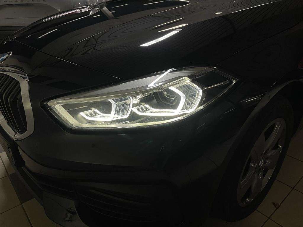 BMW 118 Benzine - Apple Carplay - 140pk - LED - 38.900km Garage Frank Mesure