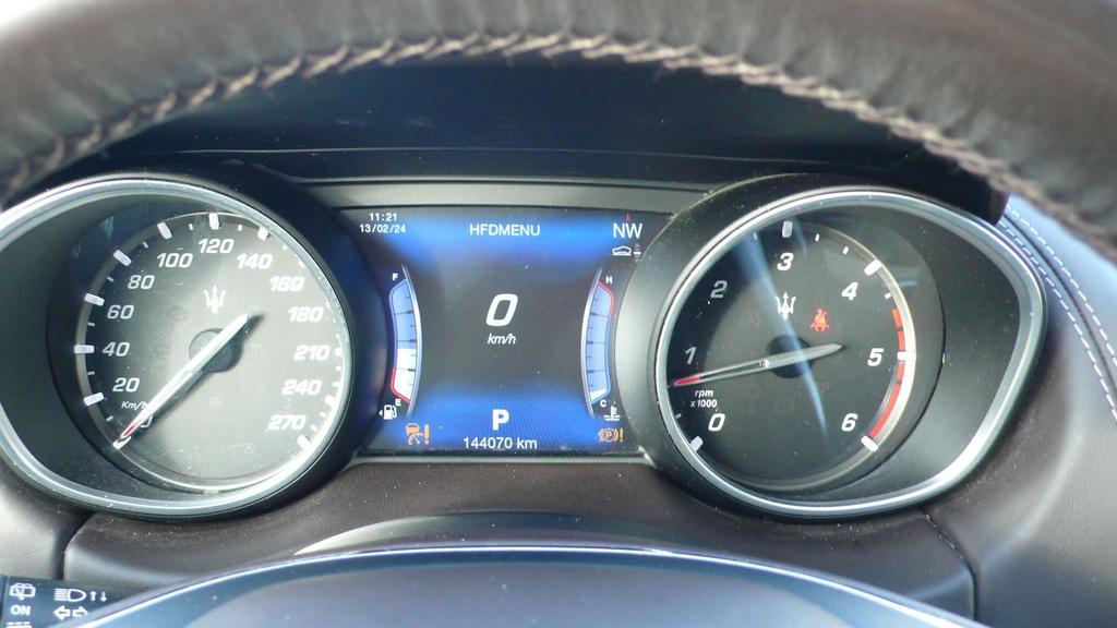 Maserati Levante Auto - Acc - Pano  dak - 275 PK - 144070 KM Garage Frank Mesure