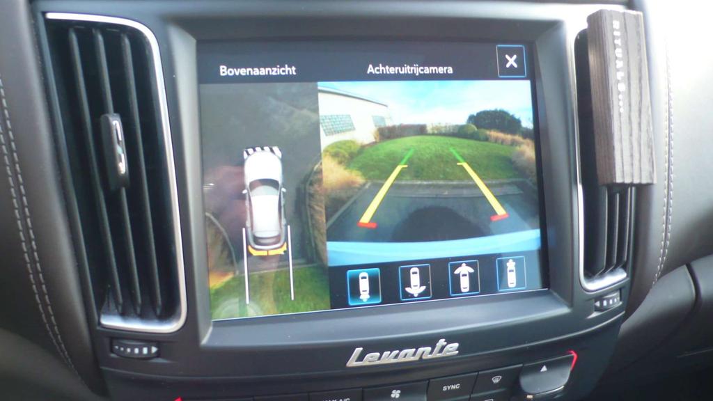Maserati Levante Auto - Acc - Pano  dak - 275 PK - 144070 KM Garage Frank Mesure