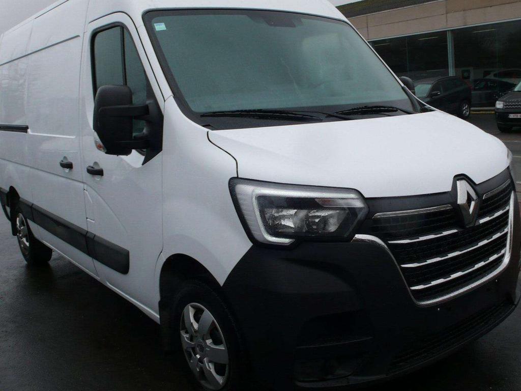 Renault Master L2H2 - 14028 km - als nieuw - 25900 euro+btw Garage Frank Mesure