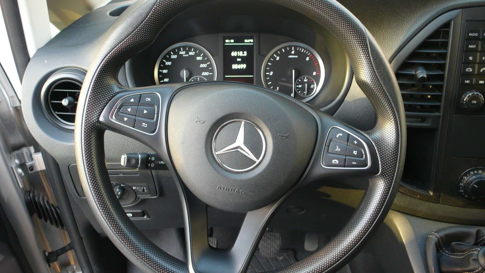 Mercedes-Benz Vito 114 CDI - zilver - 58400km - 21400+btw Garage Frank Mesure