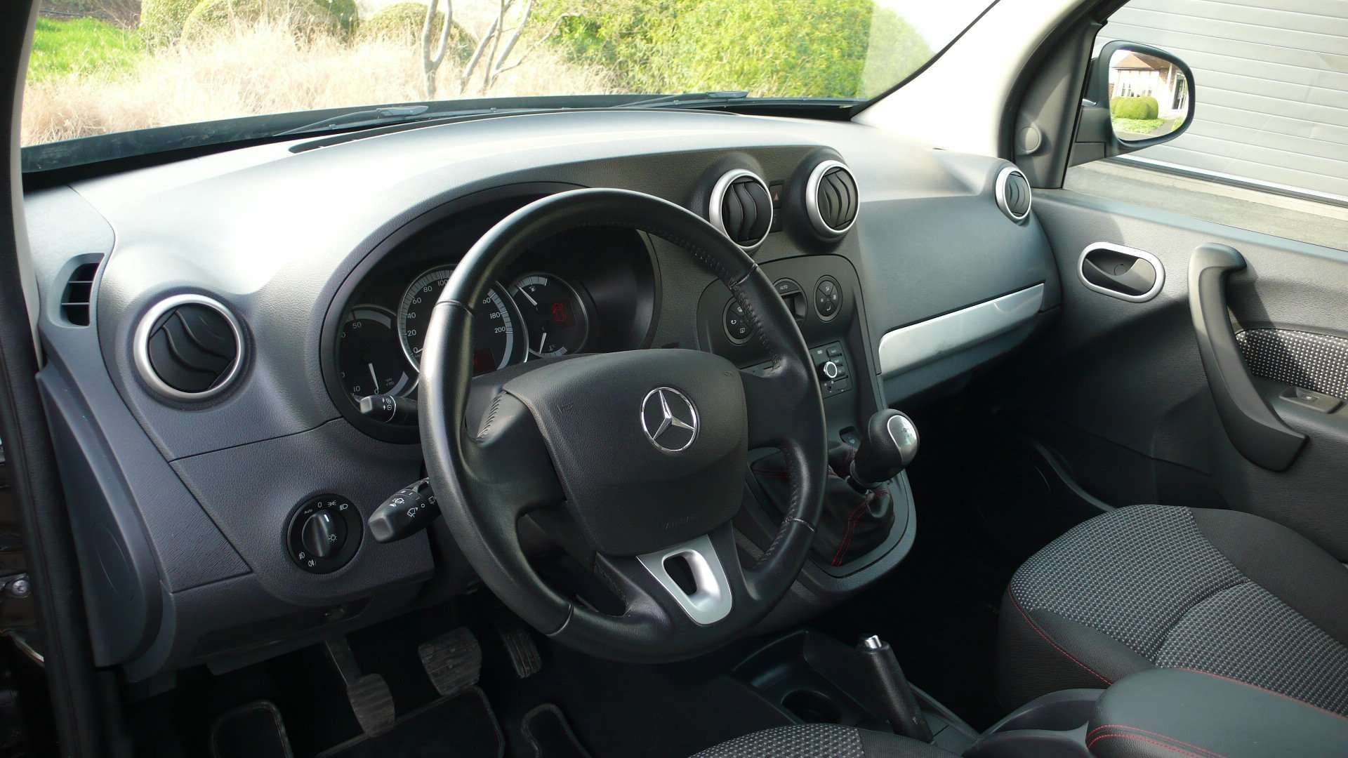 Mercedes-Benz Citan 111 CDI Tourer - 28.800km - 14900 euro+btw Garage Frank Mesure
