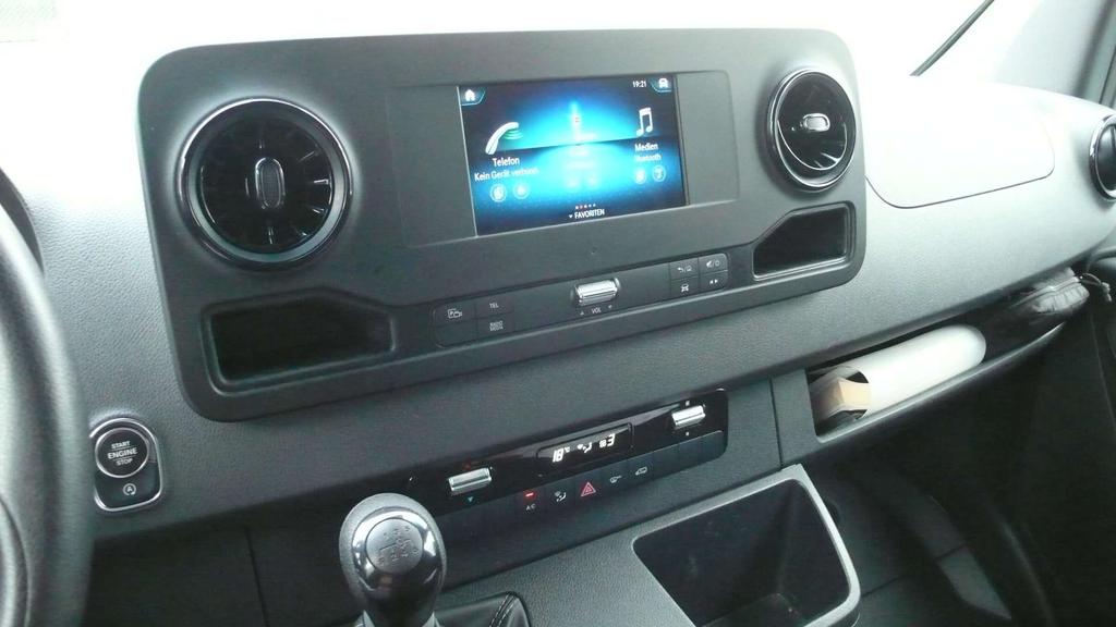 Mercedes-Benz Sprinter 317 CDI L2H2 - MBUX - 61600km - 30250 euro+btw Garage Frank Mesure